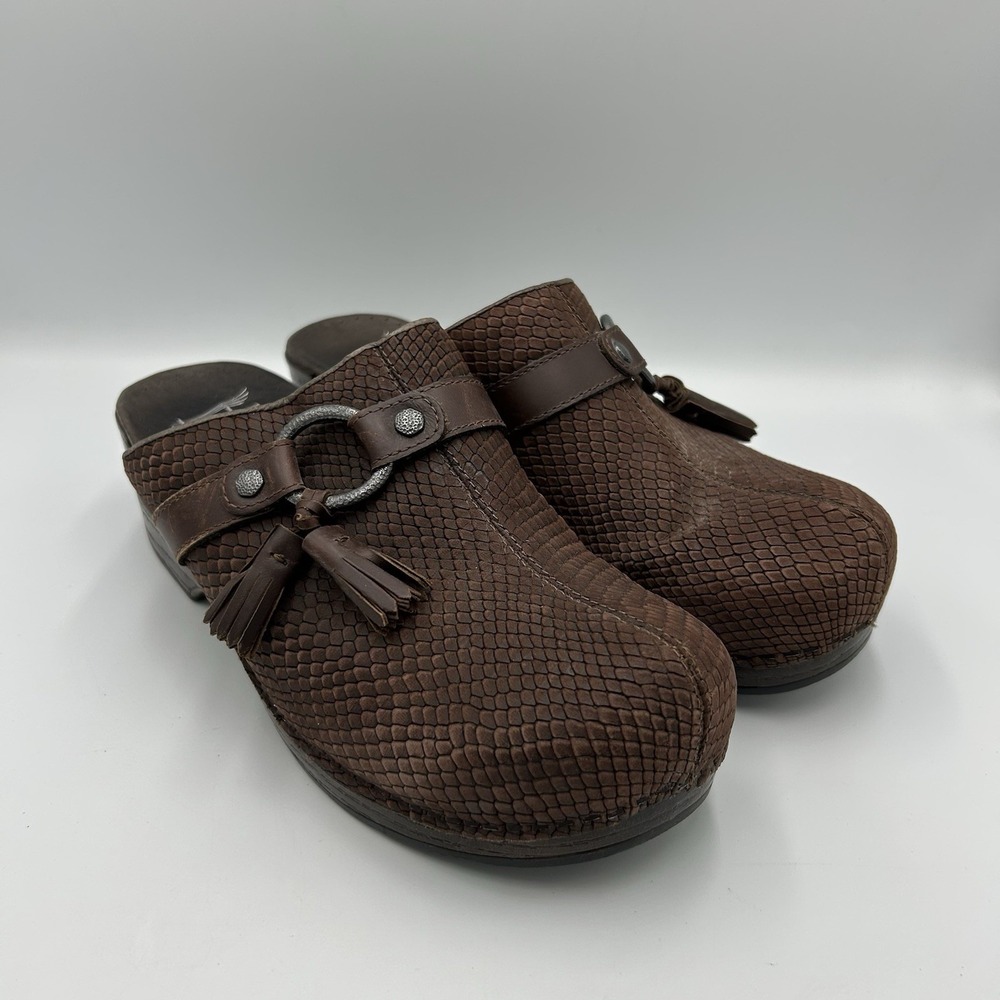 Dansko Womens Shannon Mule Clogs Brown Snake Pattern Nubuck Leather Sz 10.5-11